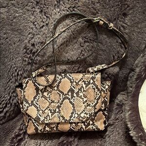 Steve Madden Stylish Snake Print Women's Bag